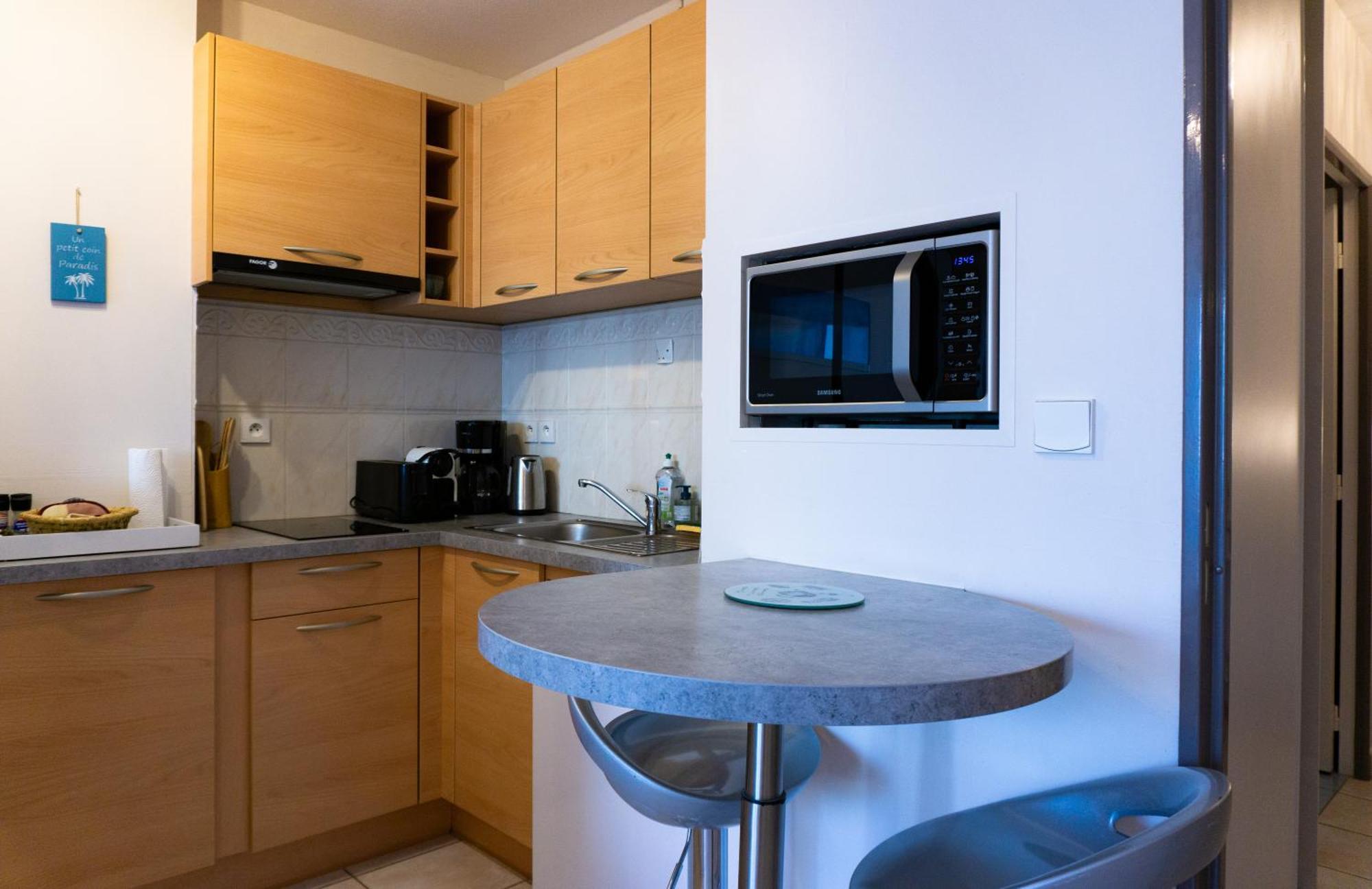 Appartement Lumineux Avec Parking - Port De